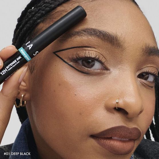 Delineador L&iacute;quido Sephora Collection Intense Felt-tip 12hr